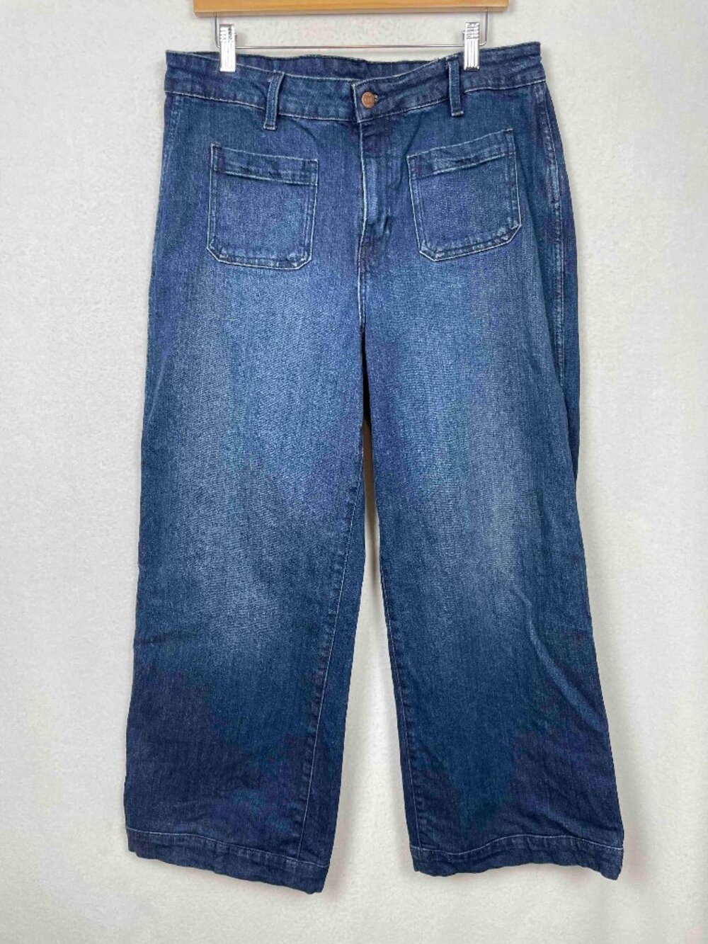 Old Navy Extra High Rise Wide Leg Patch Pockets Jeans Women Size 14